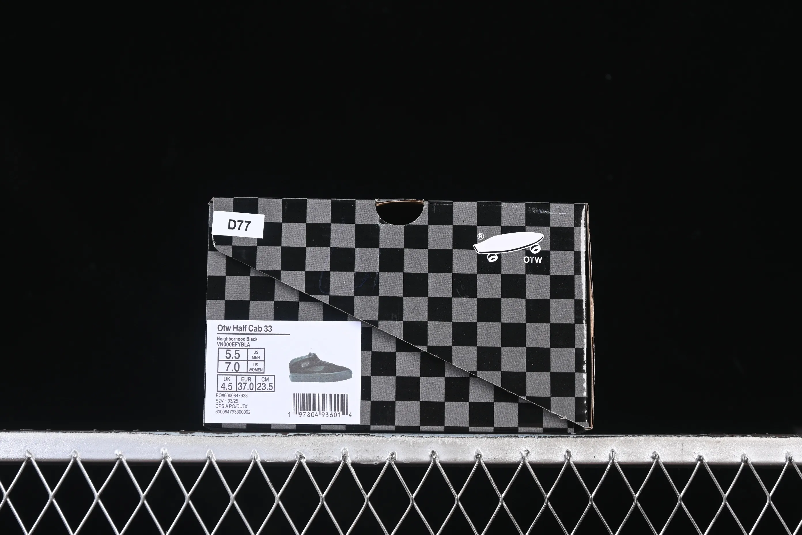 All categories Vans Vans series Vans Mid Vans China Vans Half Cab 33 Vans official retro casual simple versatile skateboard shoes VN000EFYBLA